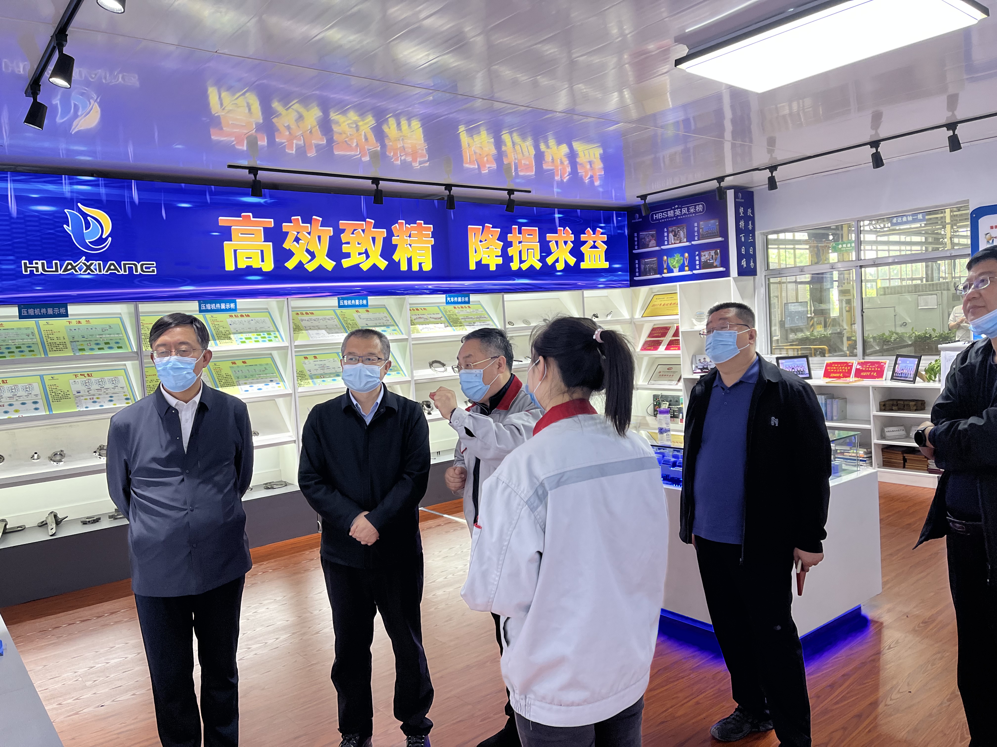 縣委常委、紀(jì)委書記、監(jiān)委主任張朝暉一行來我司就包聯(lián)項目進(jìn)行調(diào)研