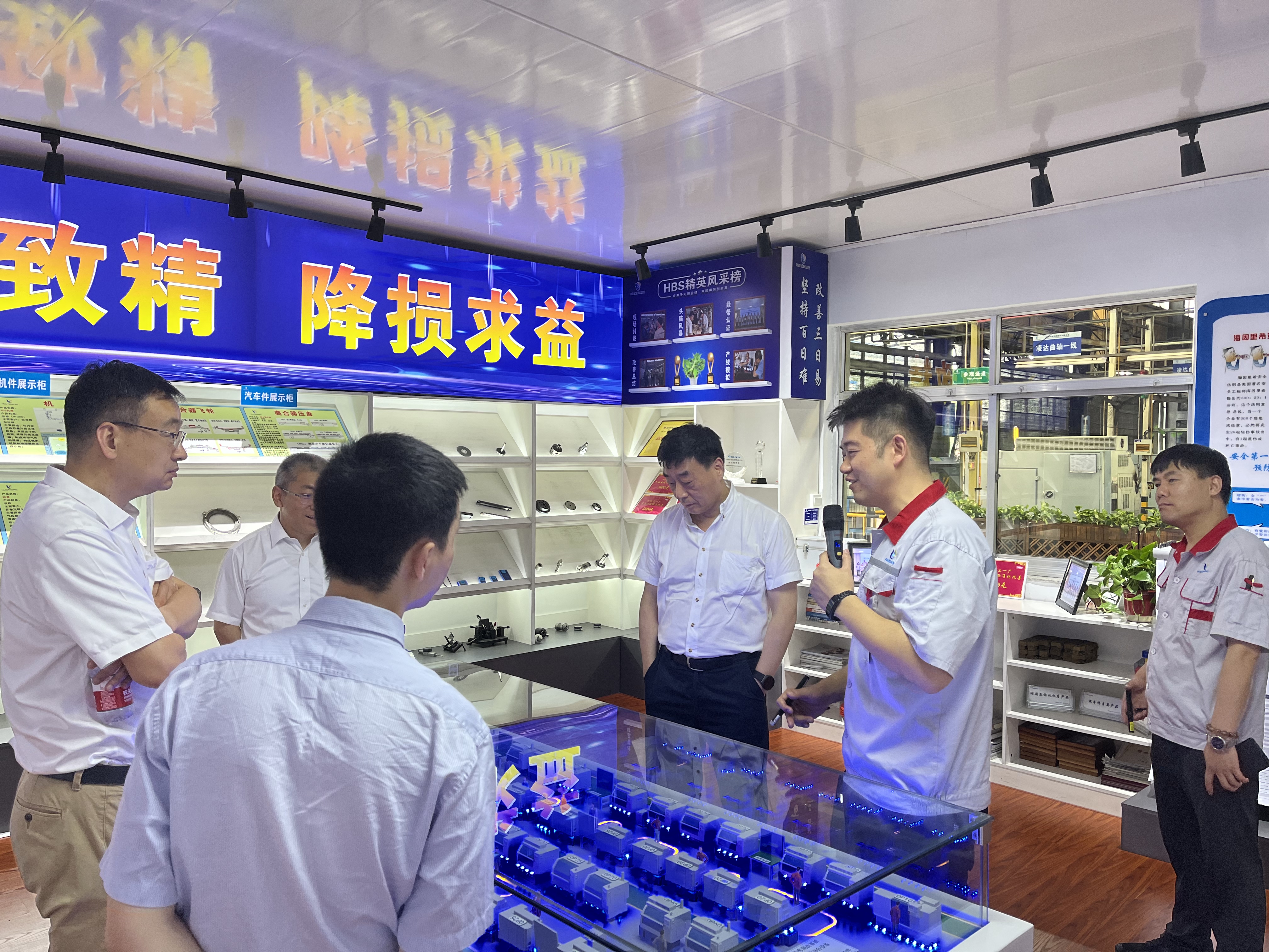 0d0bb5e1e79d2e2bc86b1c18a850ee0.jpg 0d0bb5e1e79d2e2bc86b1c18a850ee0.jpg